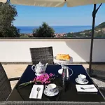 La Vivagna - Casa Vista Mare Tra Gli Ulivi *